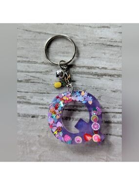 Handmade letter Q keychain